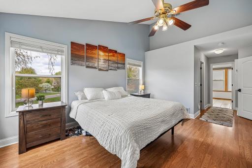 4909 Rusten Rd, Eagan, MN 55122