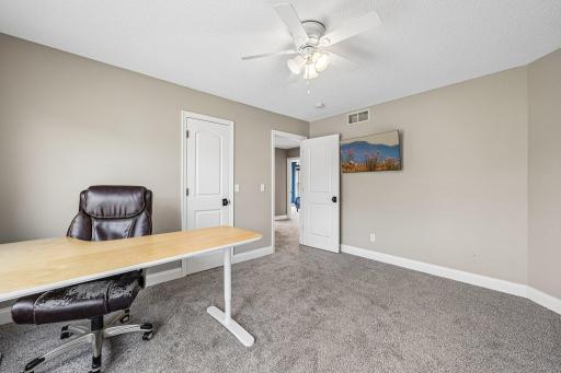 4909 Rusten Rd, Eagan, MN 55122
