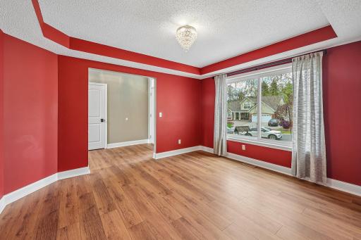 4909 Rusten Rd, Eagan, MN 55122