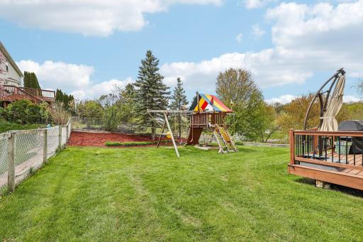 4909 Rusten Rd, Eagan, MN 55122