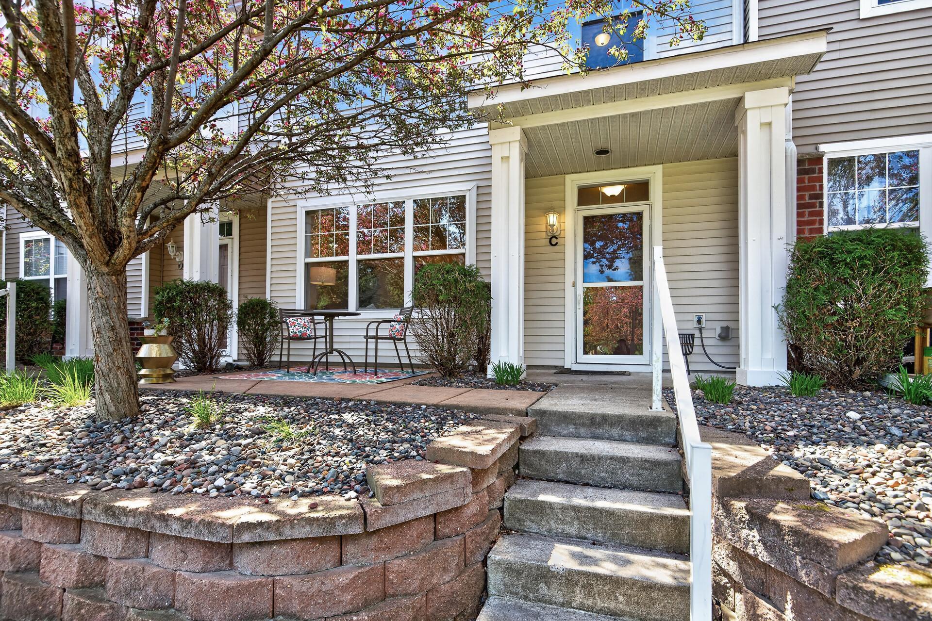Your cozy outdoor escape