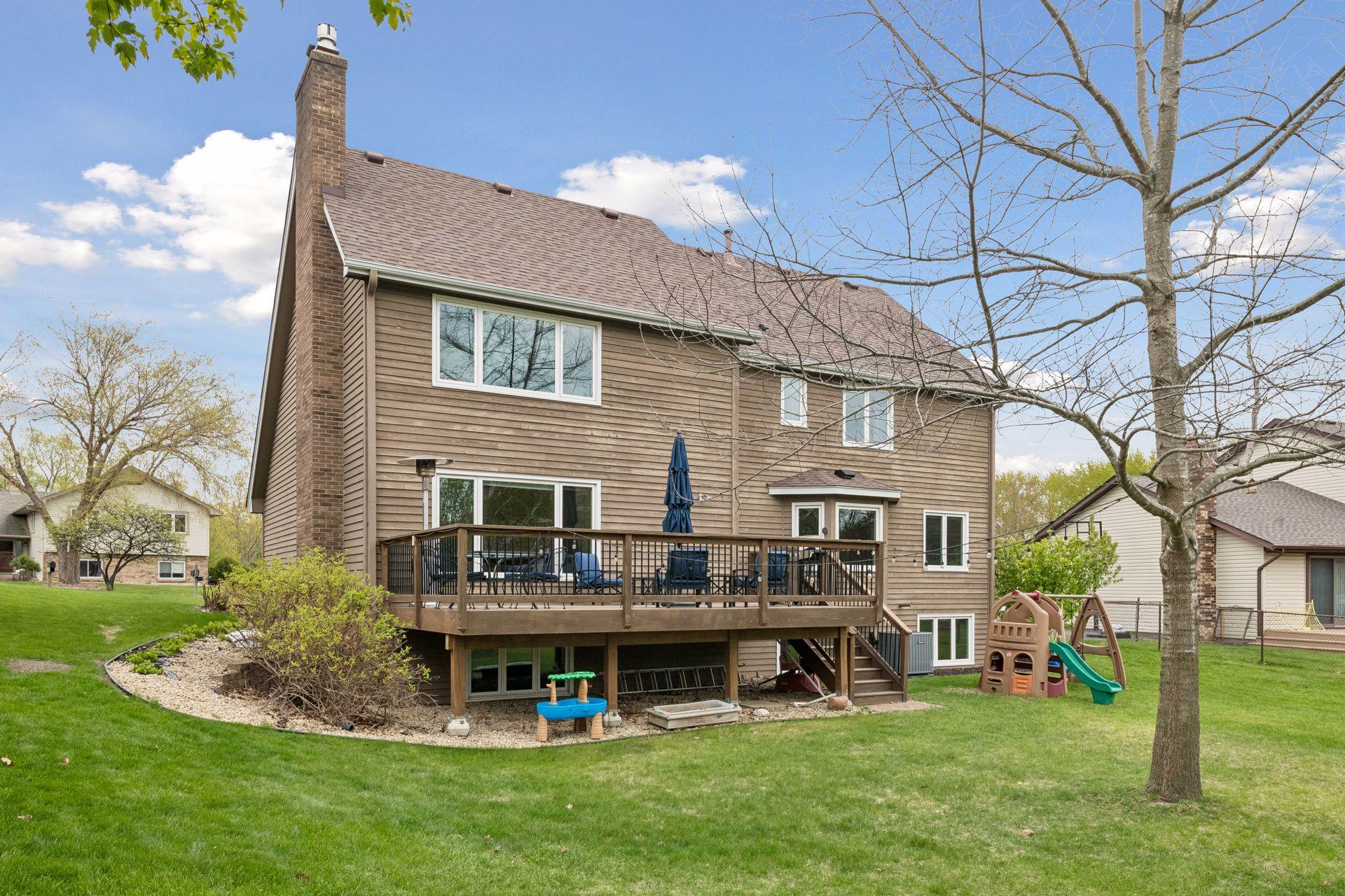 Easy access to the deck and yard
