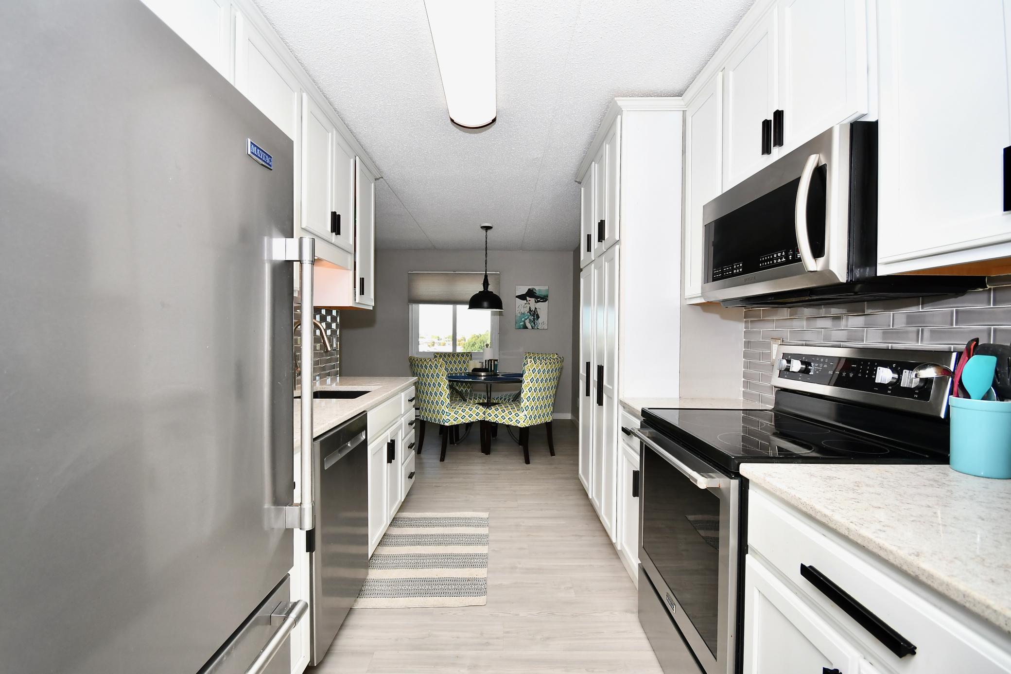 Kitchen/Dining