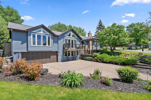 10920 32nd Avenue N, Minneapolis, MN 55441