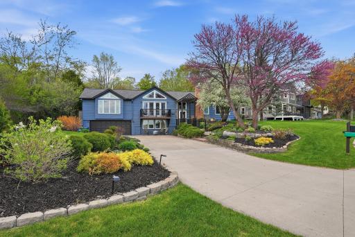 10920 32nd Avenue N, Minneapolis, MN 55441