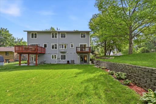 6433 Cavell Avenue N, Minneapolis, MN 55428