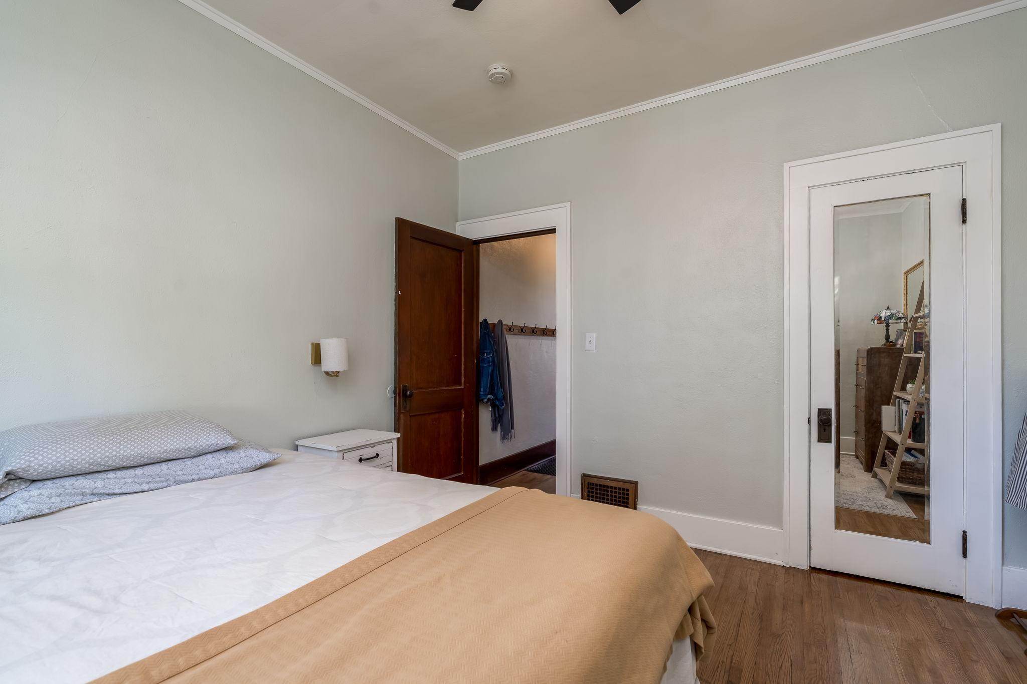 17-web-or-mls-501-nicollet-ave.jpg