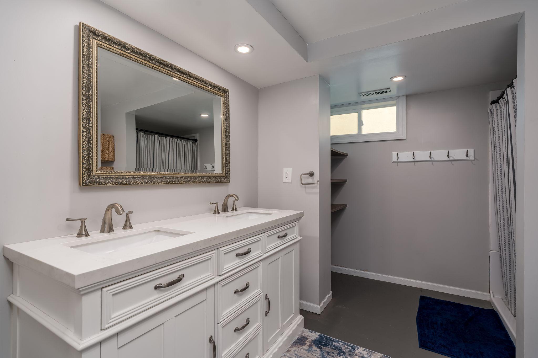 26-web-or-mls-501-nicollet-ave.jpg