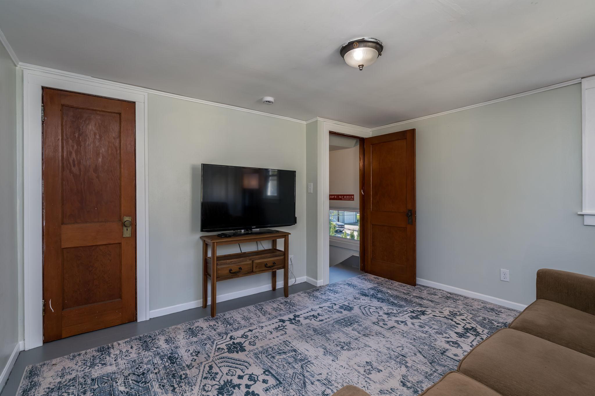 22-web-or-mls-501-nicollet-ave.jpg