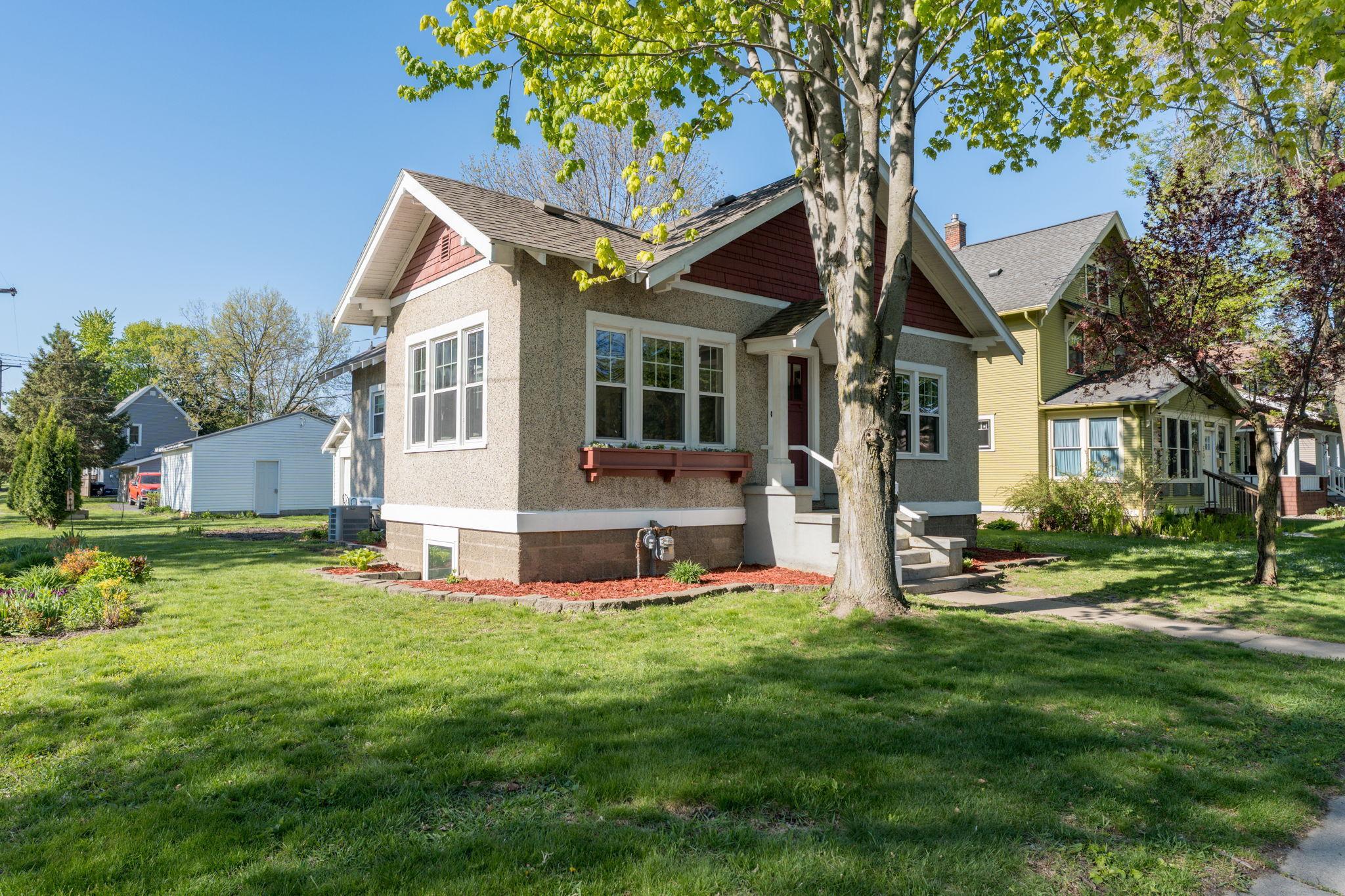 1-web-or-mls-501-nicollet-ave.jpg