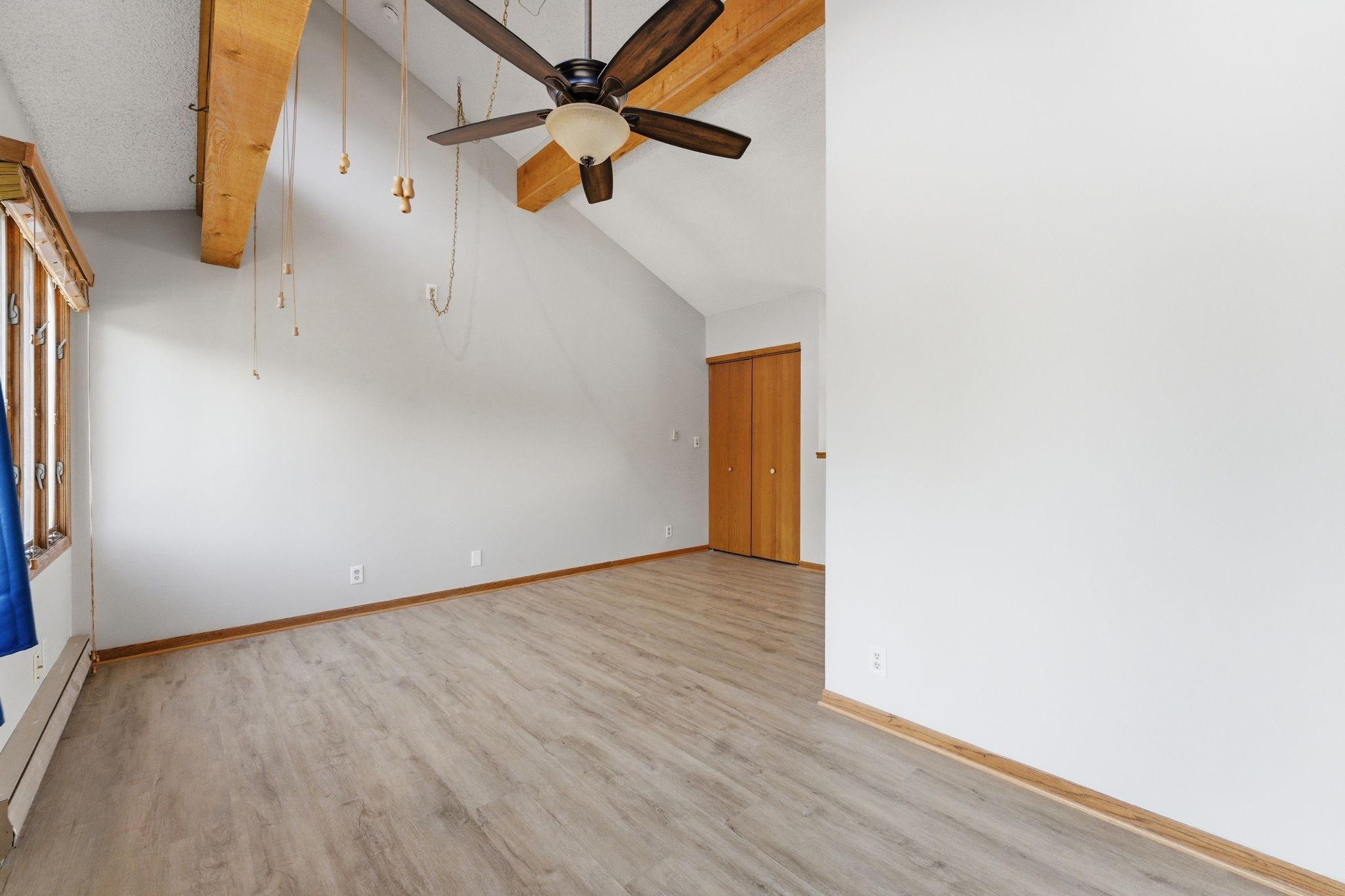 32-web-or-mls-DSC09380.jpg