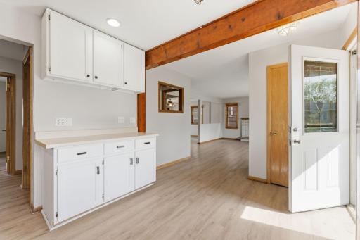 6048 Dupont Avenue S, Minneapolis, MN 55419