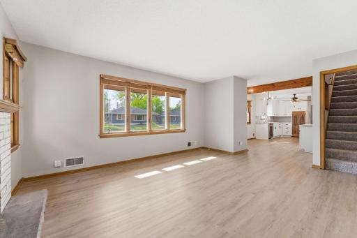 6048 Dupont Avenue S, Minneapolis, MN 55419