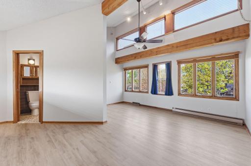 6048 Dupont Avenue S, Minneapolis, MN 55419