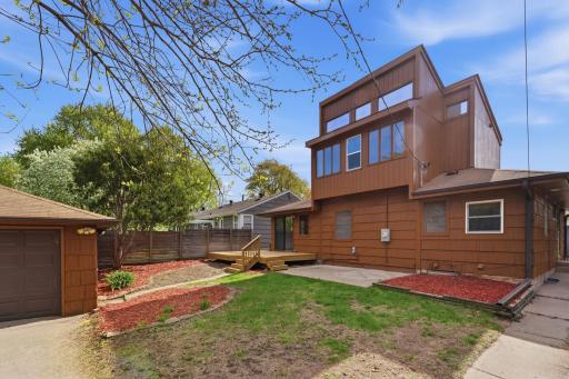6048 Dupont Avenue S, Minneapolis, MN 55419