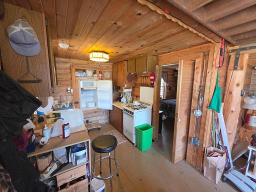 2217 Michaels Beach Road, Zim, MN 55738
