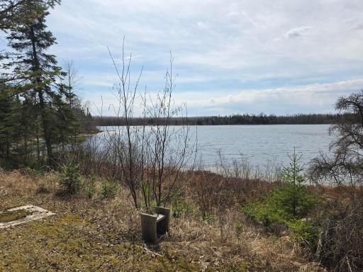 2217 Michaels Beach Road, Zim, MN 55738