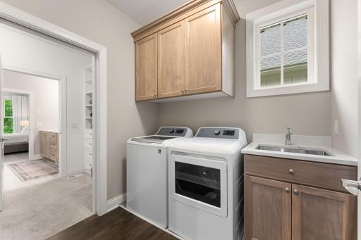 10230 57th Avenue N, Minneapolis, MN 55442