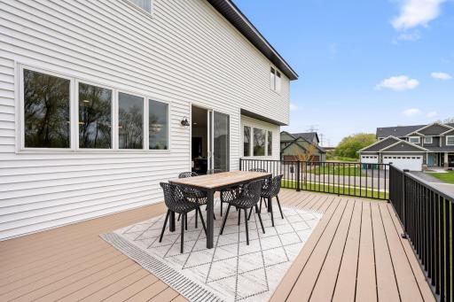 429 Collova Drive, Vadnais Heights, MN 55127