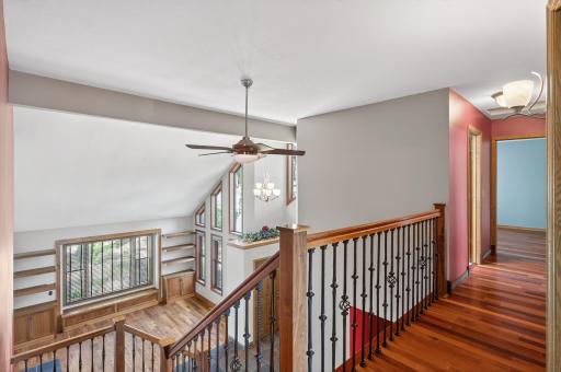 8750 Hunters Way, Apple Valley, MN 55124