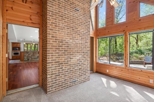 8750 Hunters Way, Apple Valley, MN 55124
