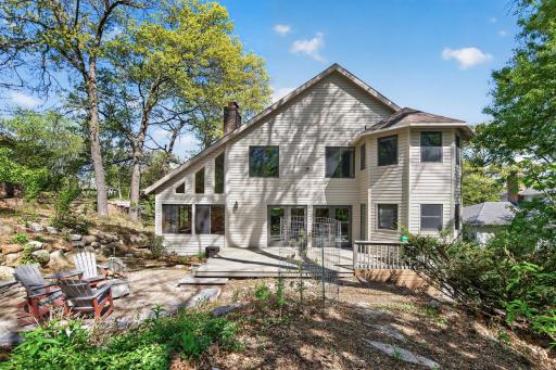8750 Hunters Way, Apple Valley, MN 55124