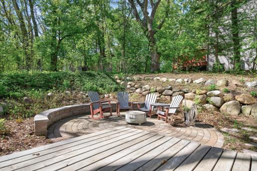 8750 Hunters Way, Apple Valley, MN 55124