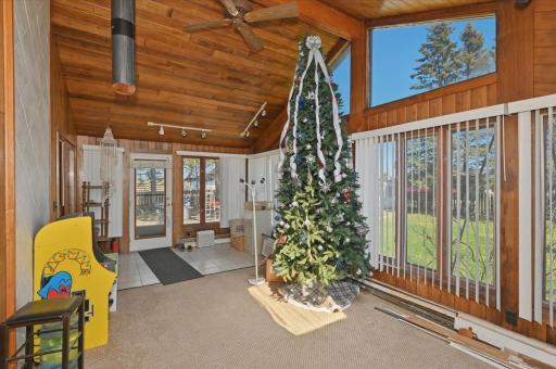 5220 Tower Avenue, Superior, WI 54880