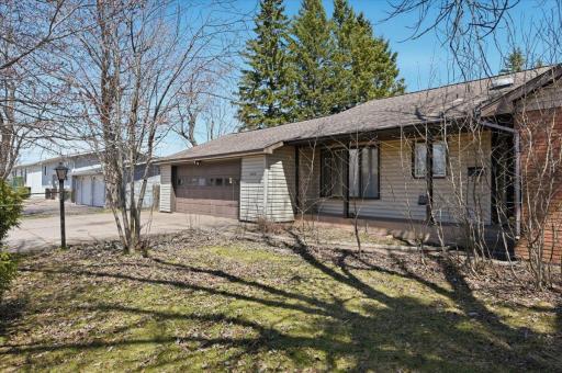 5220 Tower Avenue, Superior, WI 54880