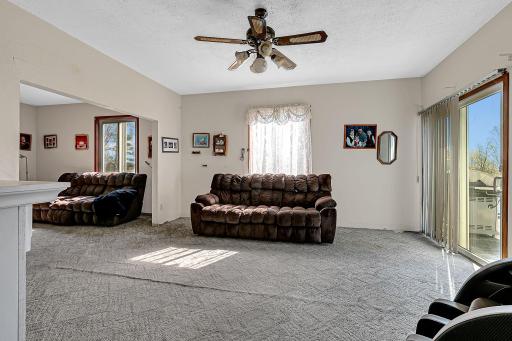 21372 273rd Ave, Paynesville, MN 56362