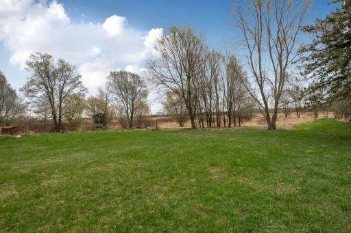 21372 273rd Ave, Paynesville, MN 56362
