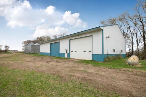 21372 273rd Ave, Paynesville, MN 56362