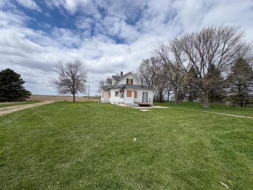 420 Depue Street, Holloway, MN 56249