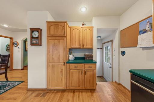 26 kitchen.jpg