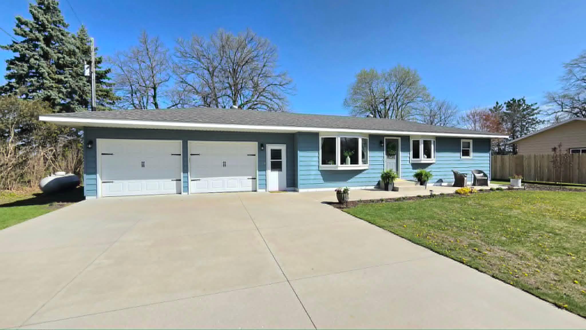 Welcome to 16758 CR 49 in Cold Spring!