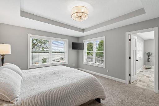 400 E Horseshoe Drive, Saint Paul, MN 55126