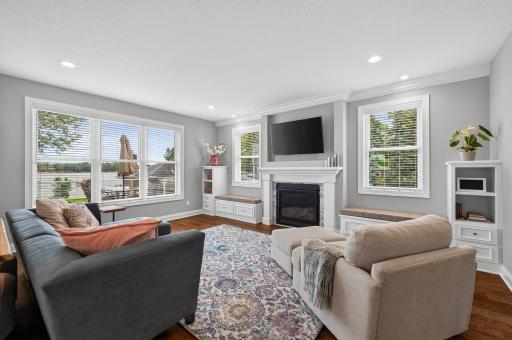 400 E Horseshoe Drive, Saint Paul, MN 55126