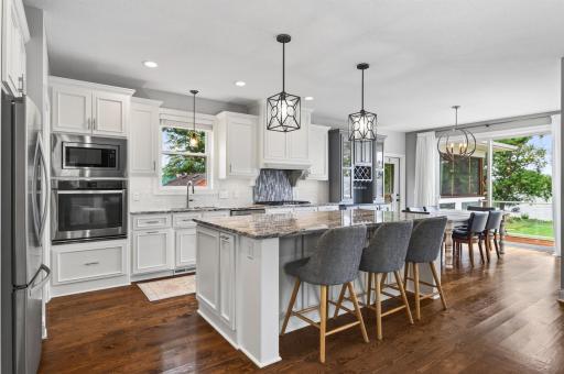 400 E Horseshoe Drive, Saint Paul, MN 55126