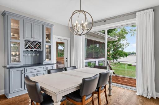 400 E Horseshoe Drive, Saint Paul, MN 55126
