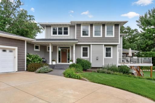 400 E Horseshoe Drive, Saint Paul, MN 55126