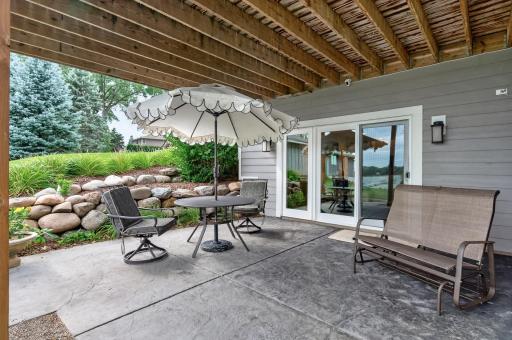 400 E Horseshoe Drive, Saint Paul, MN 55126