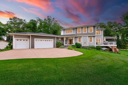 400 E Horseshoe Drive, Saint Paul, MN 55126