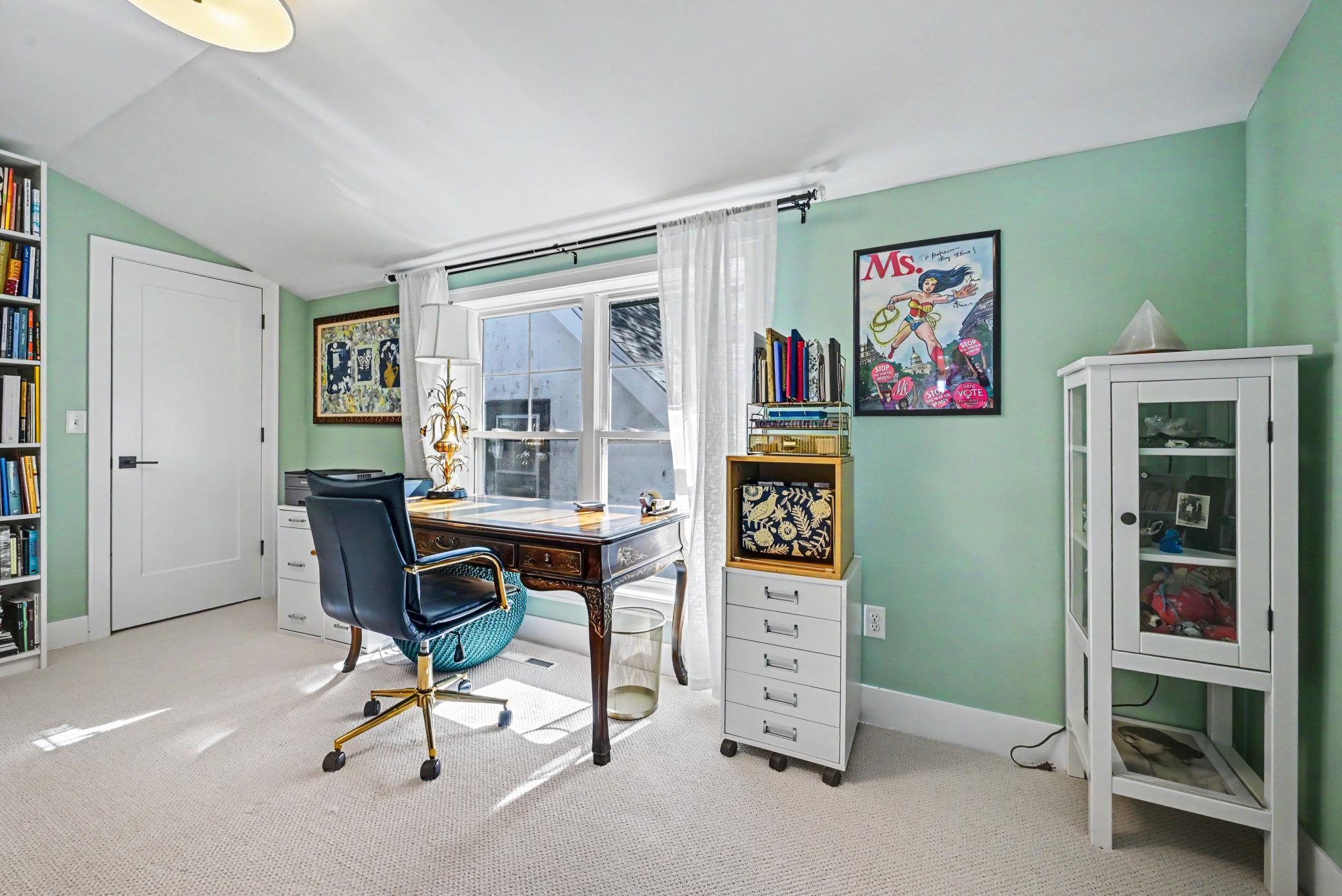 Bedroom 3 - upper level used as study