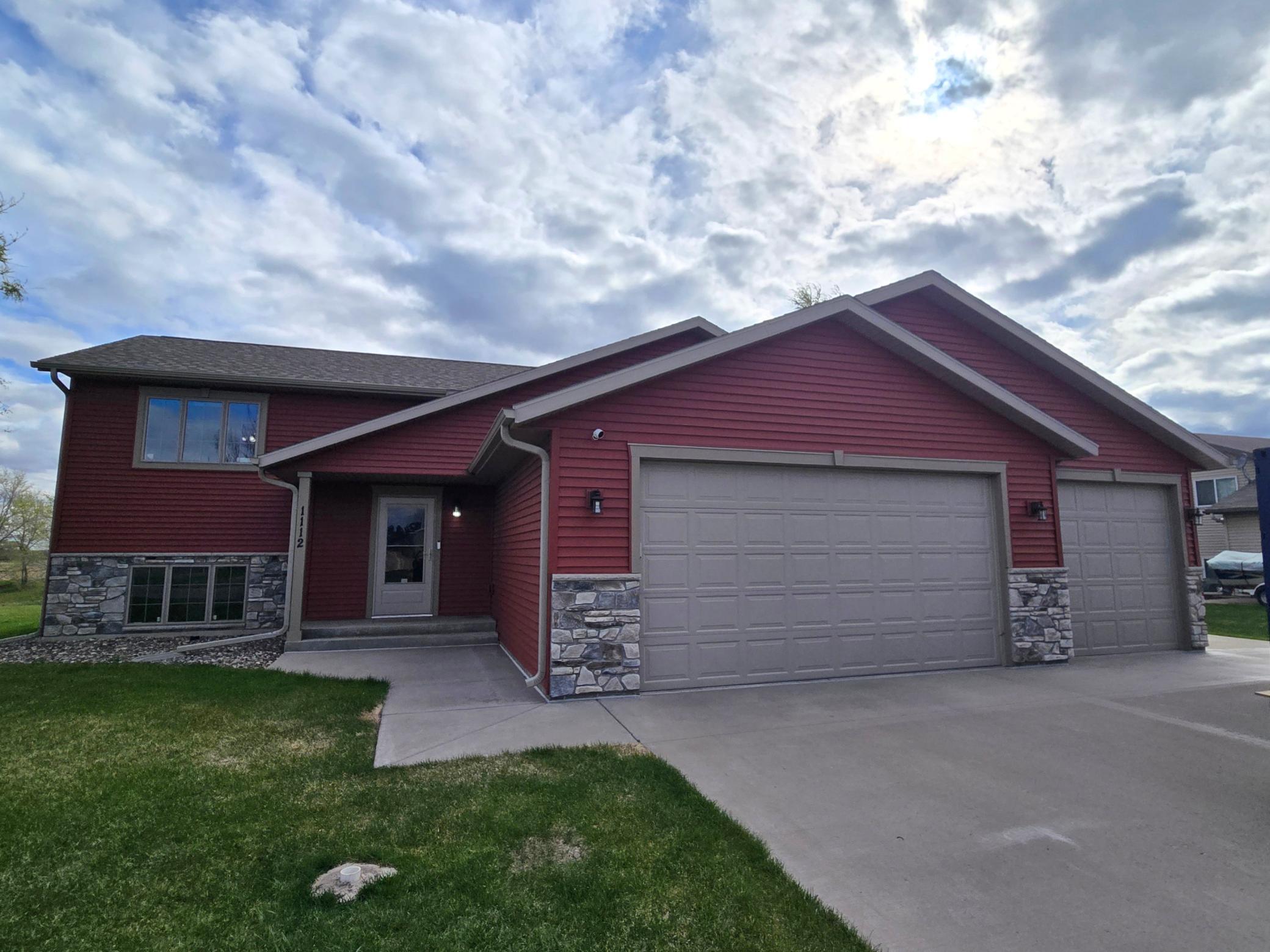 Welcome home to 1112 3rd St SW!