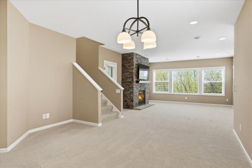8126 W 132nd Street, Savage, MN 55378