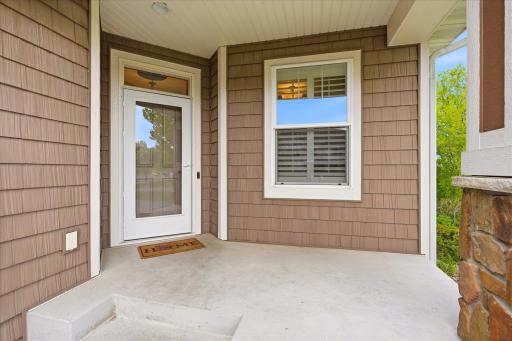 a view showing the front entry and porch area