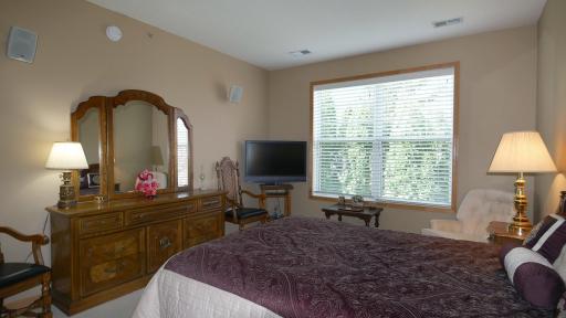 8292 Labont Way, 200, Eden Prairie, MN 55344