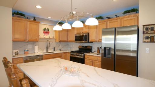 8292 Labont Way, 200, Eden Prairie, MN 55344