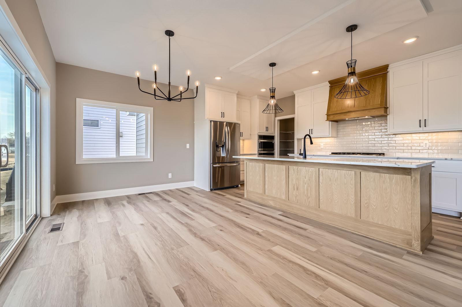 Kitchen/Dining