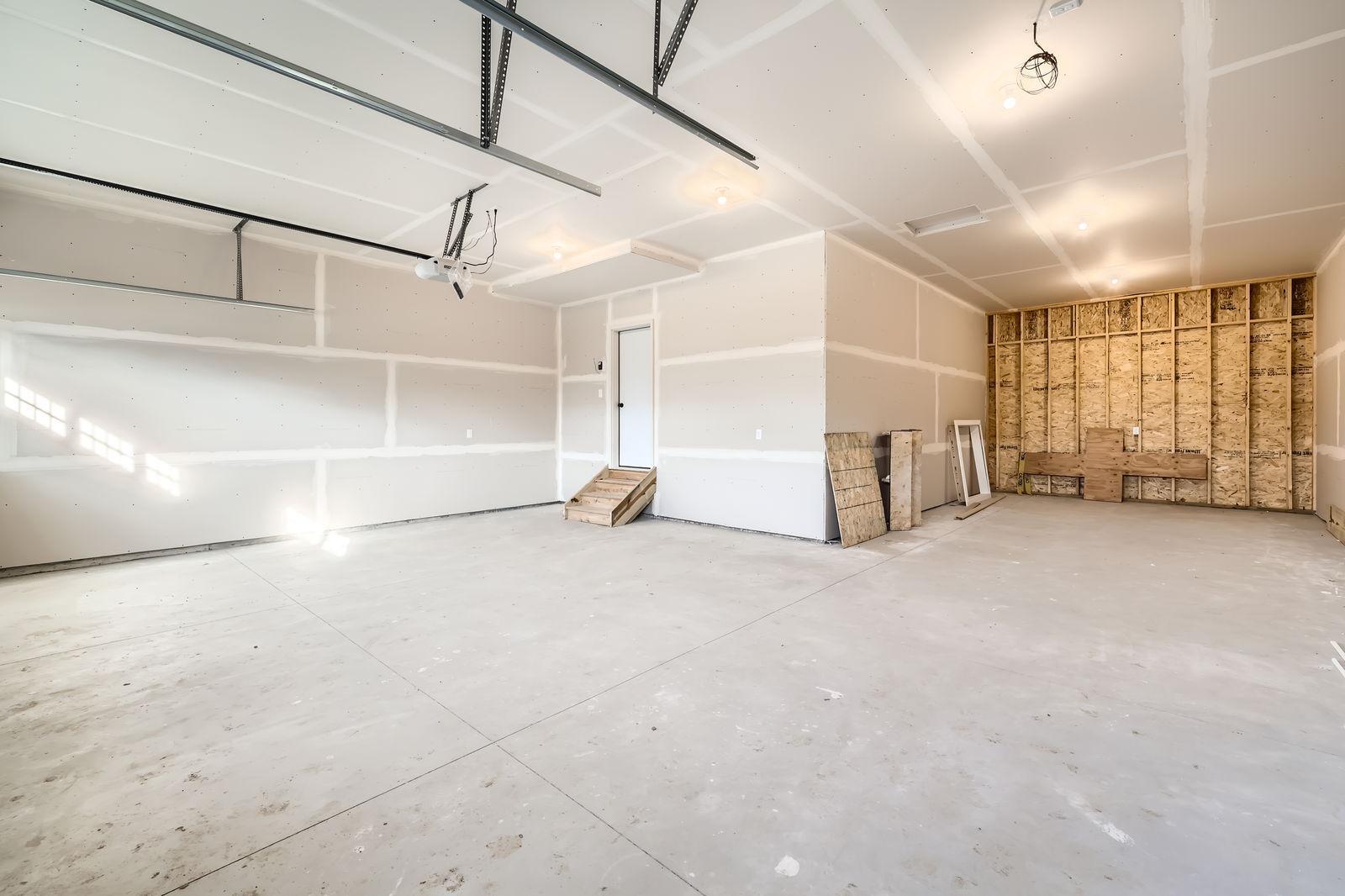 4 car tandem garage